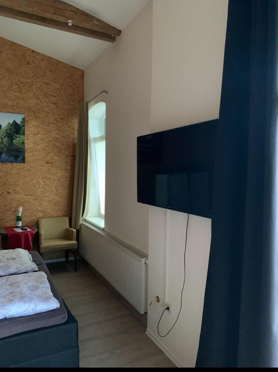 Historisches Hotel Wildeshauser Bahnhof فيلدسهاوزن المظهر الخارجي الصورة